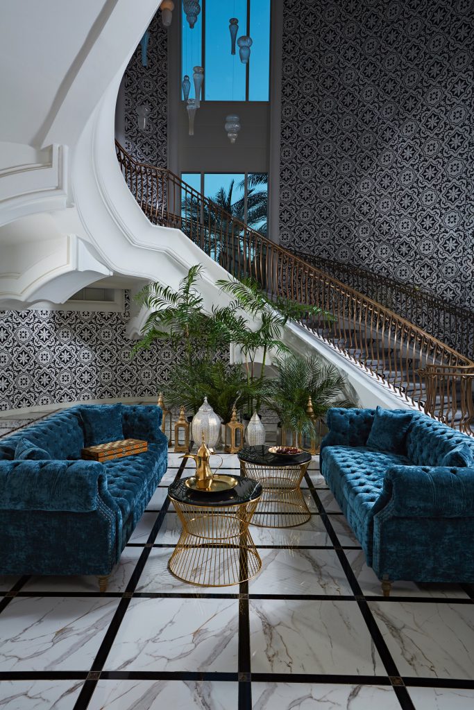 Reimagine Your Space - Signatureoman
