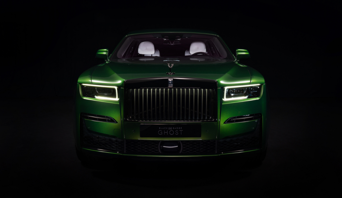 Verde Ermes: Rolls Royce Black Badge Ghost With A Shade Of Green