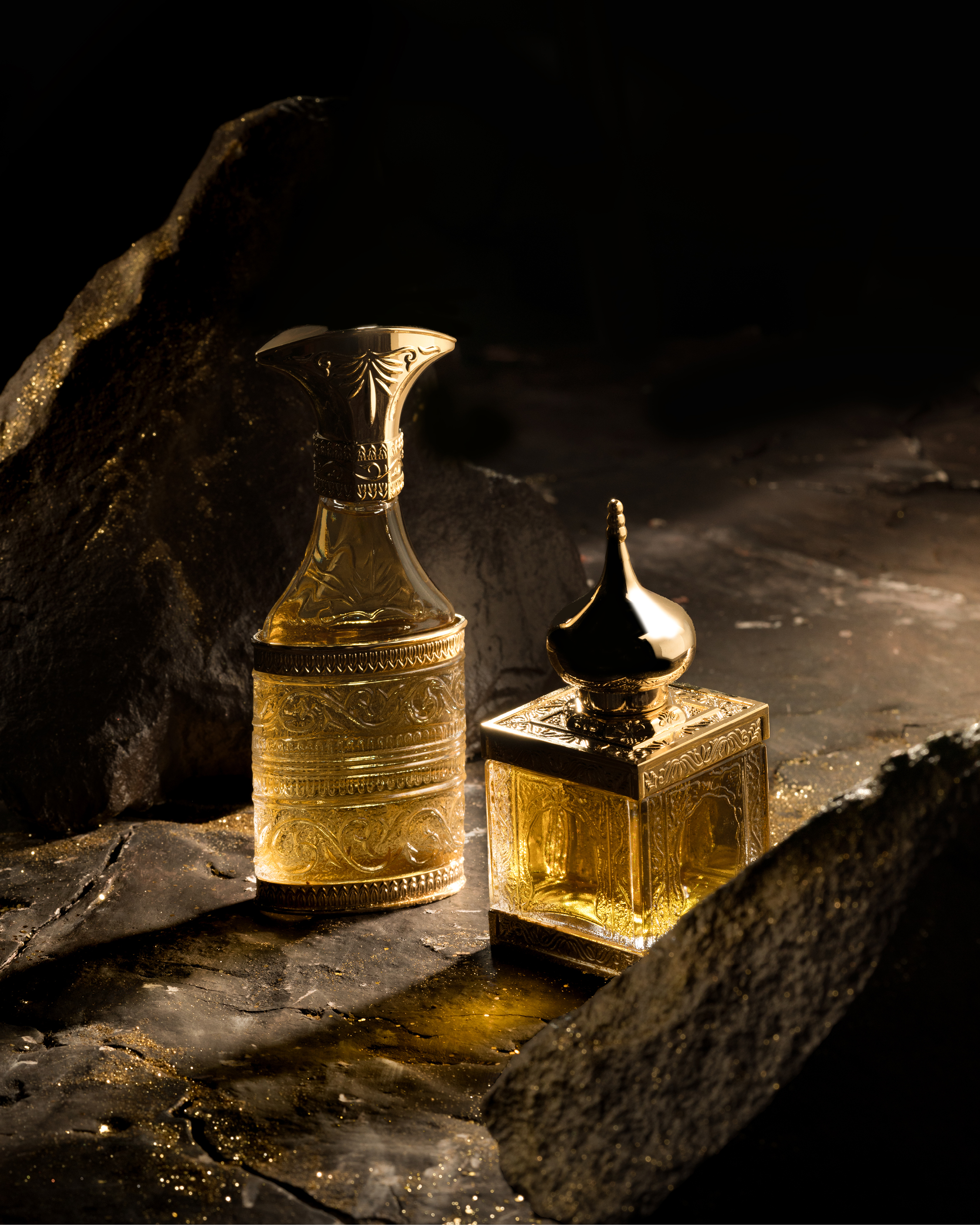 Gold discount woman amouage